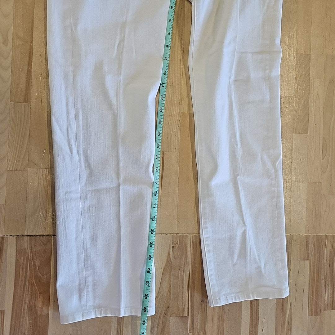 7 for all mankind Size 34 White Jeans