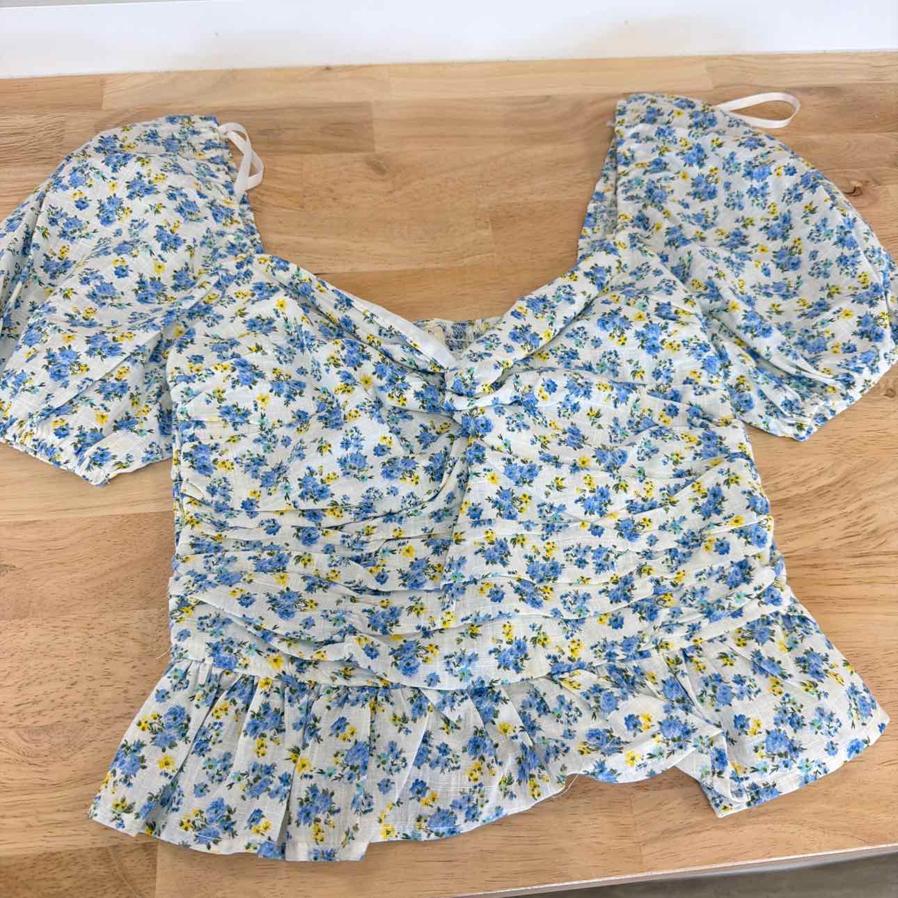 kingston grey SizeXS Printed Sweetheart-Neck Puff-Sleeve Top