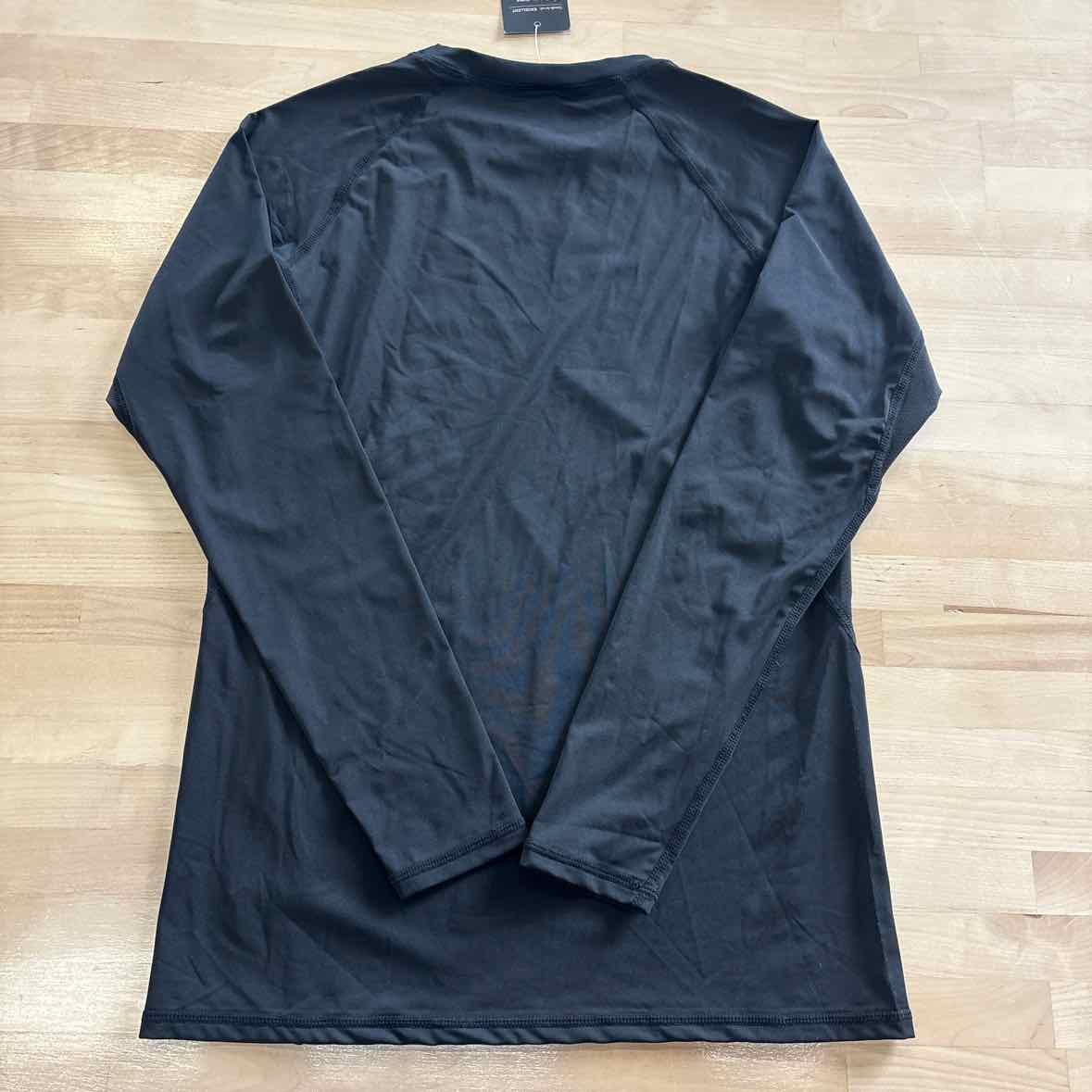 M Size M Black MENS Athletic Long Sleeve