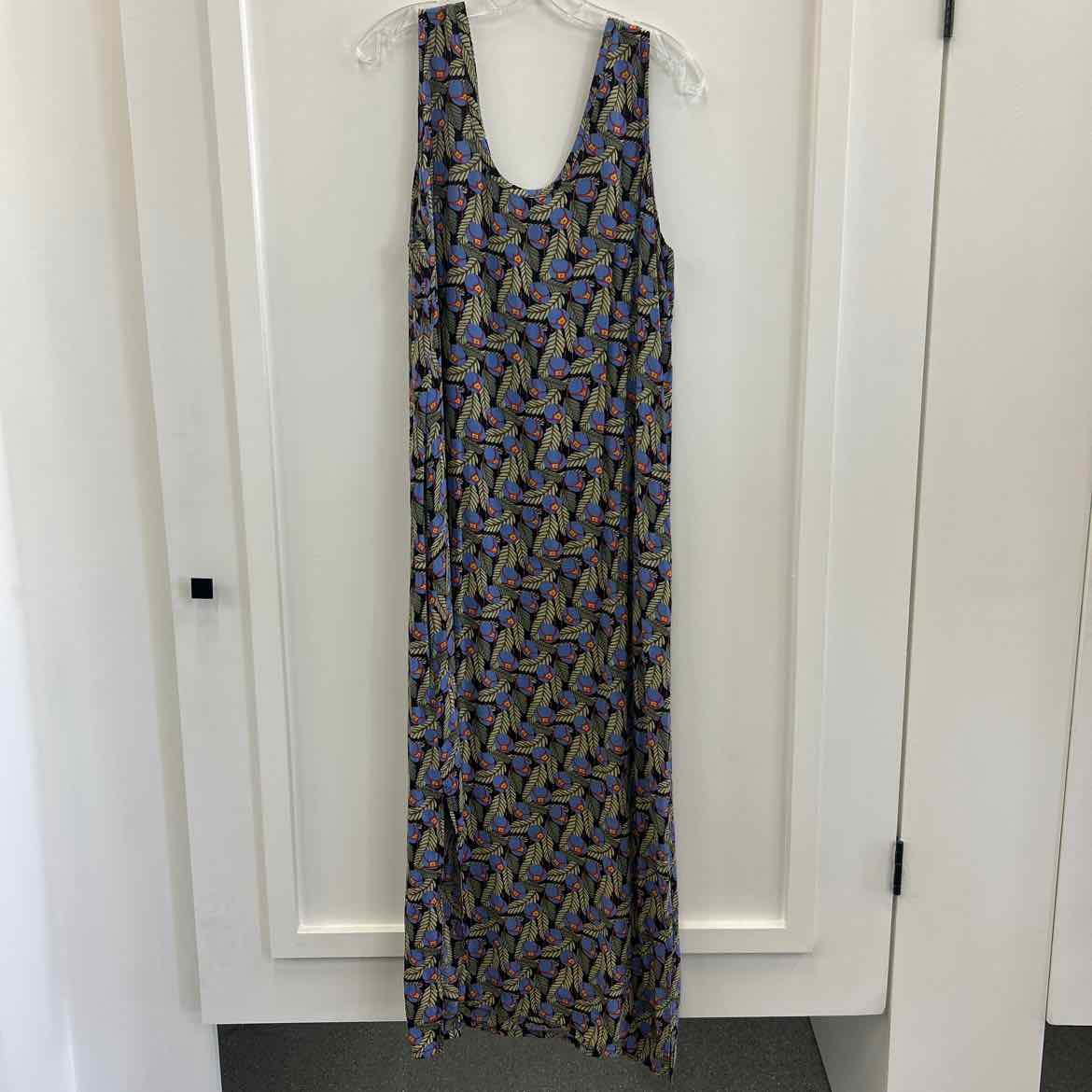 FLAX Size L Green 2 pc Dress Set