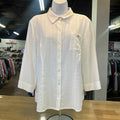 Christopher & Banks Size M White Ribbed Preloved Button Down LS