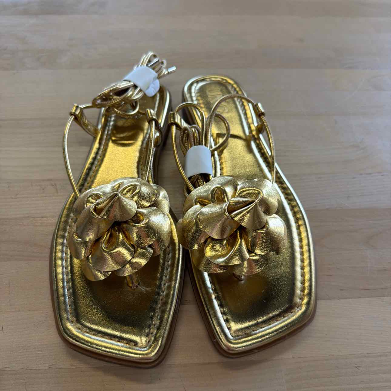 I.n.c. International Concepts Women's Gilma Flower Flat Sandals, Created for Mac