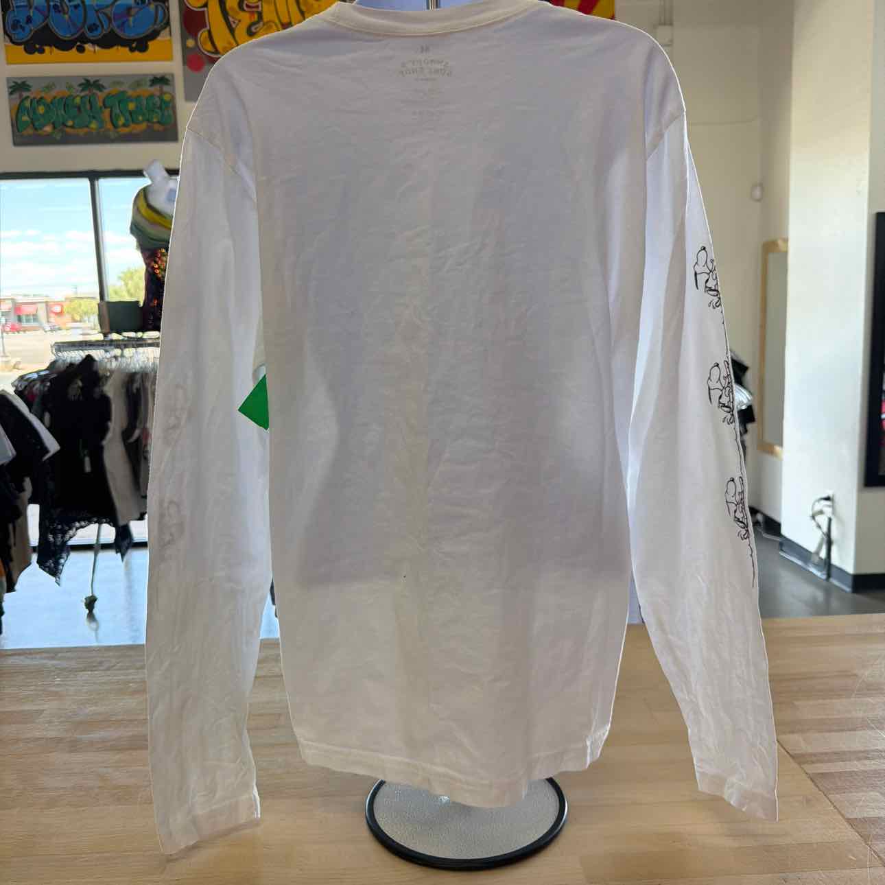 Peanuts Size M White Preloved Longsleeve