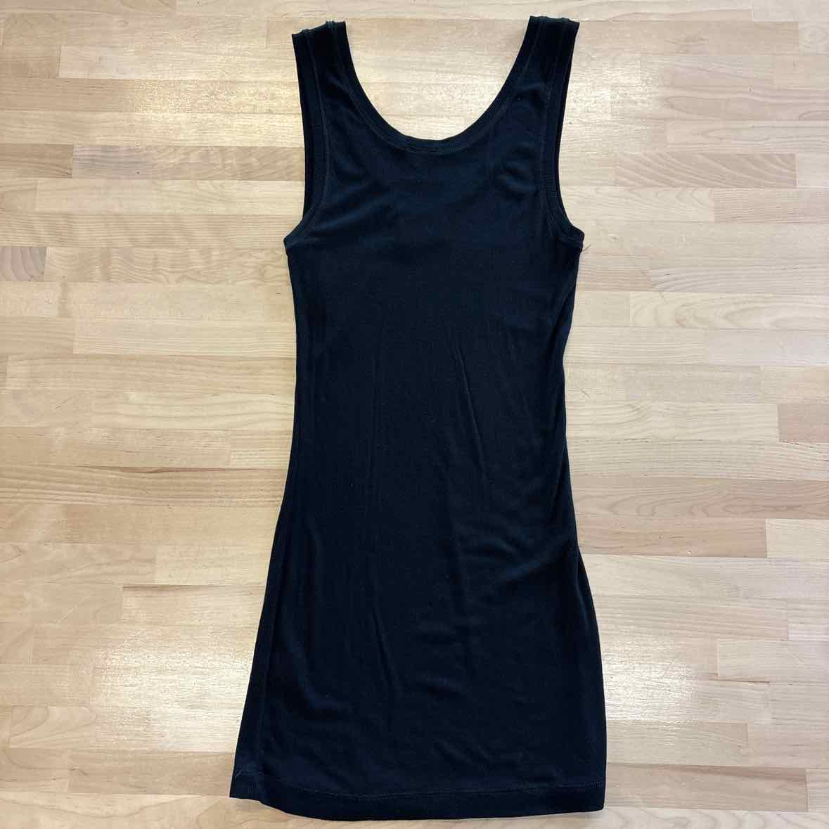 Bordeaux Size L Black Tank