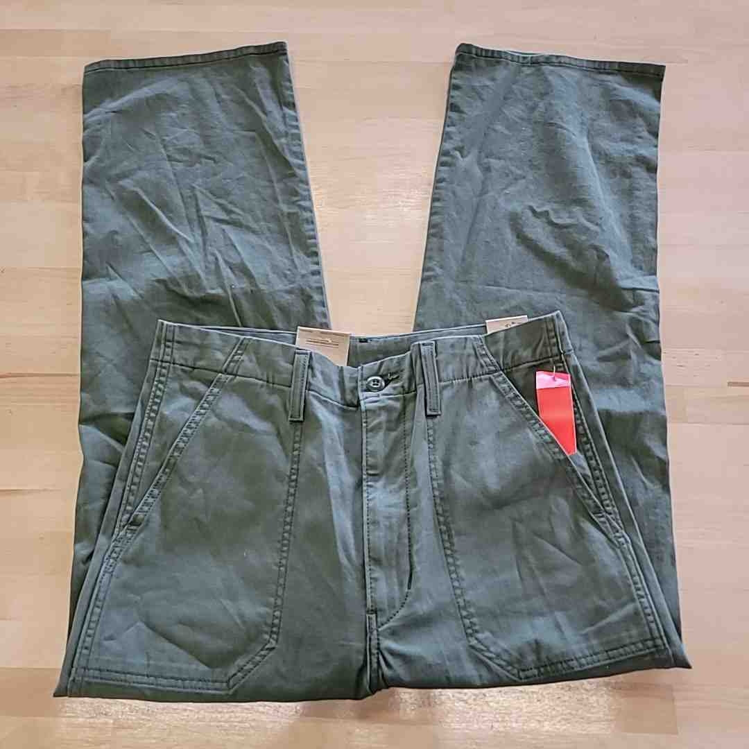 Levi's Size 8 Green cargo