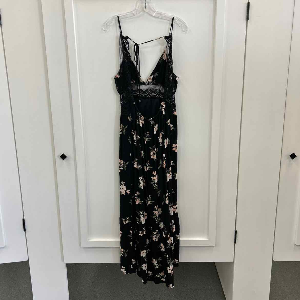J For Justify Size L Black Preloved Dress