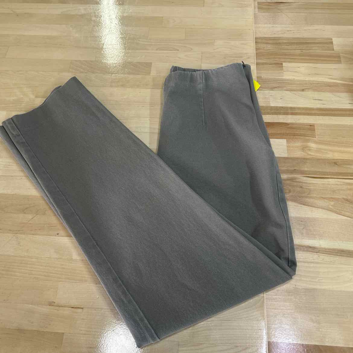 Eddie Bauer Size 8 Tan Preloved Pants