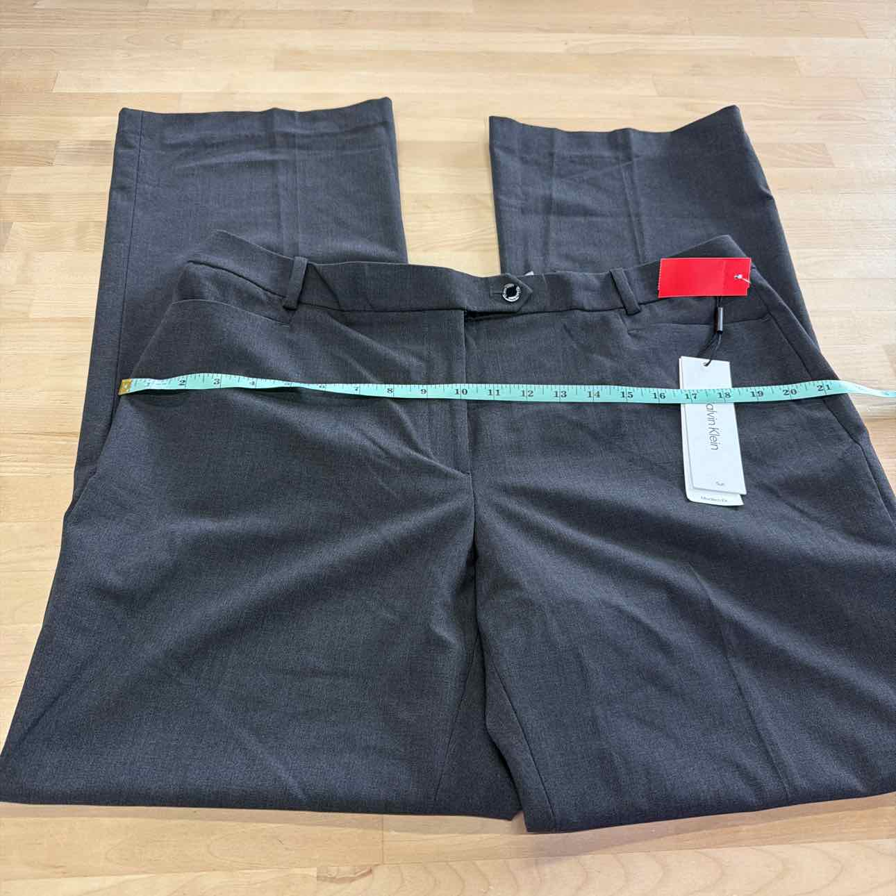 Calvin Klein Women's Modern Fit Trousers