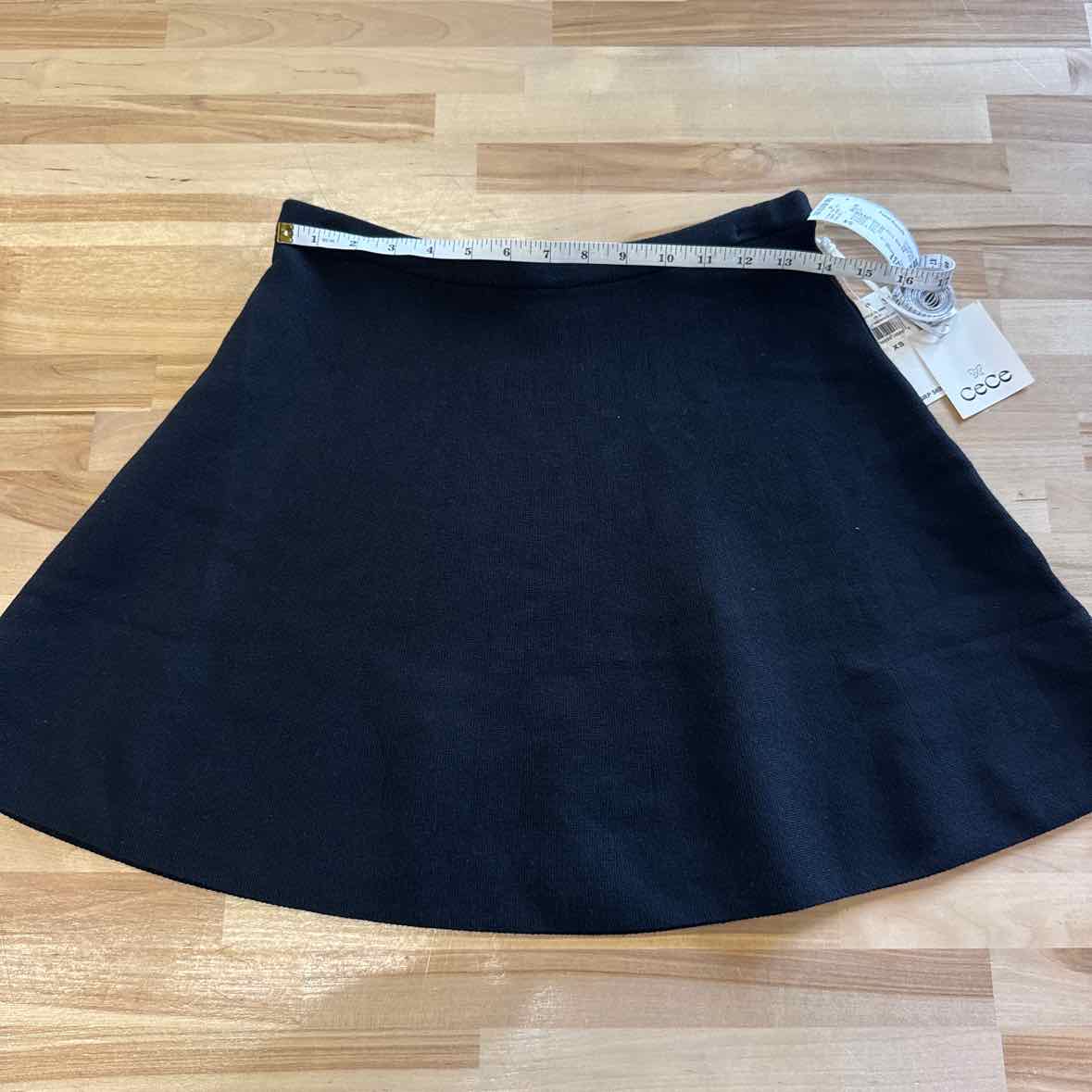 CeCe Size XS Black New Skirt