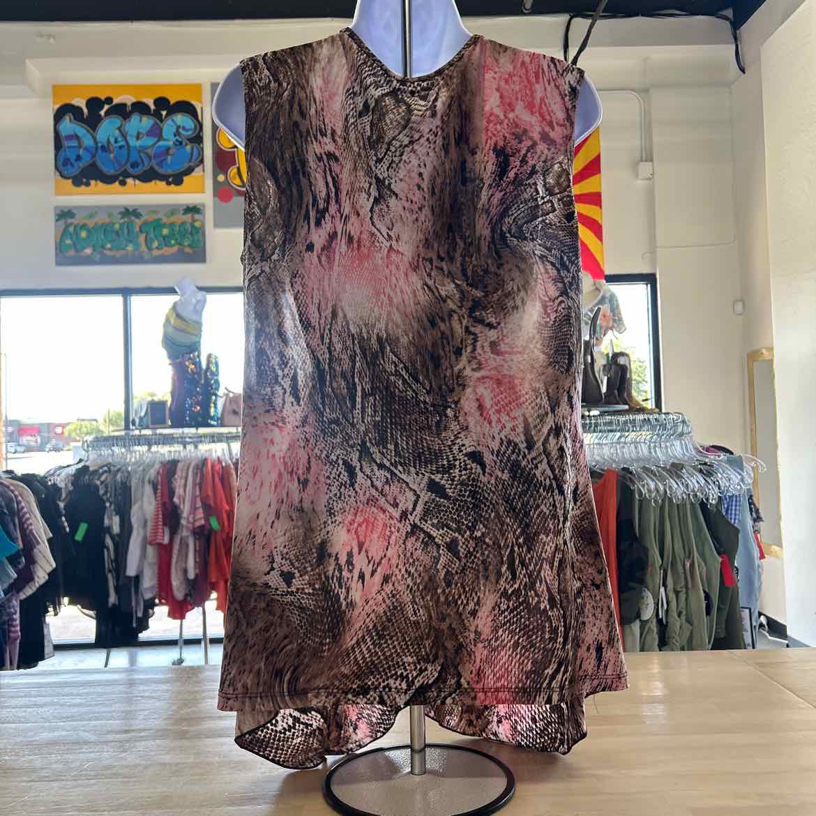venus Size XL Brown/Pink Preloved Sleeveless