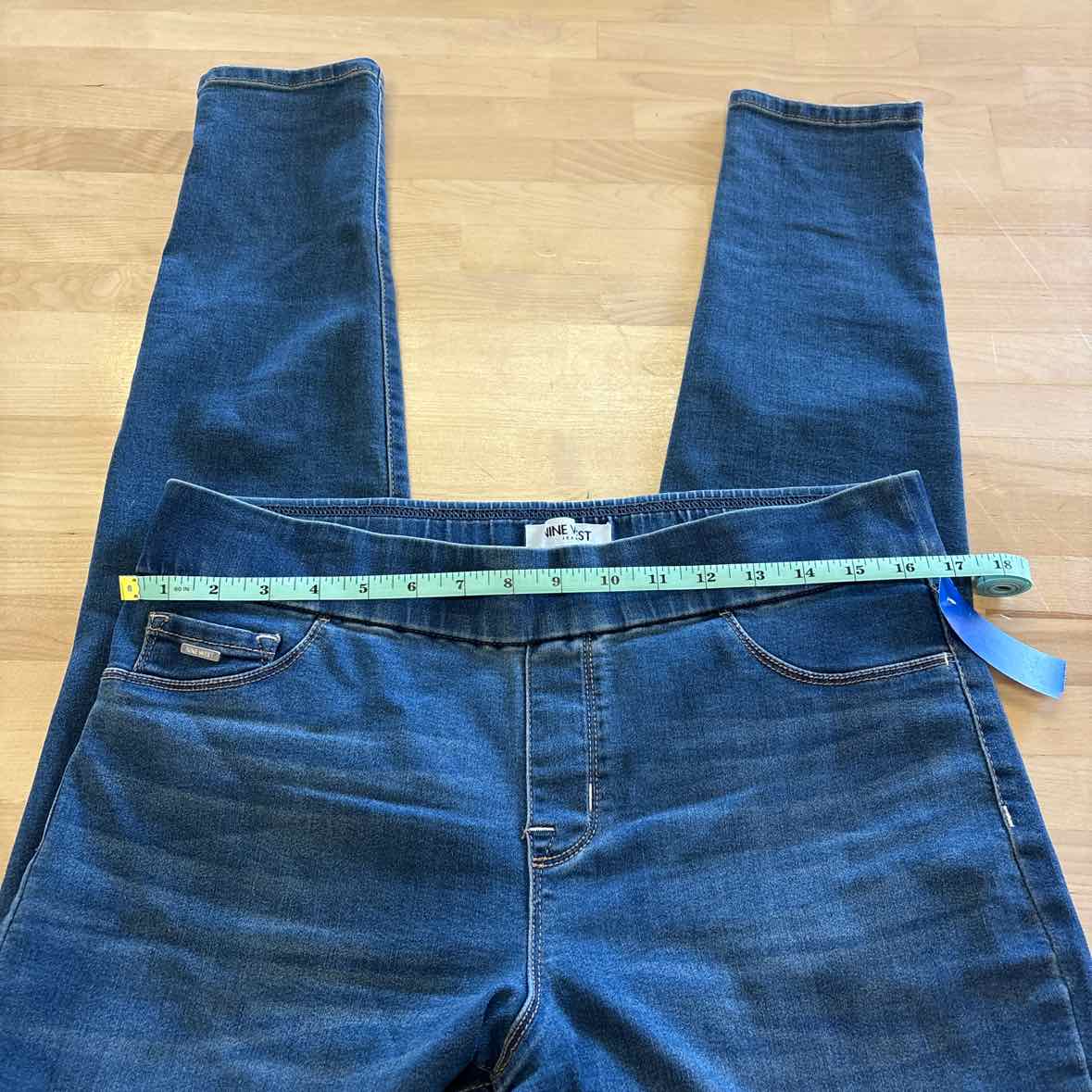 Nine West Size 12 Blue Denim Jeans