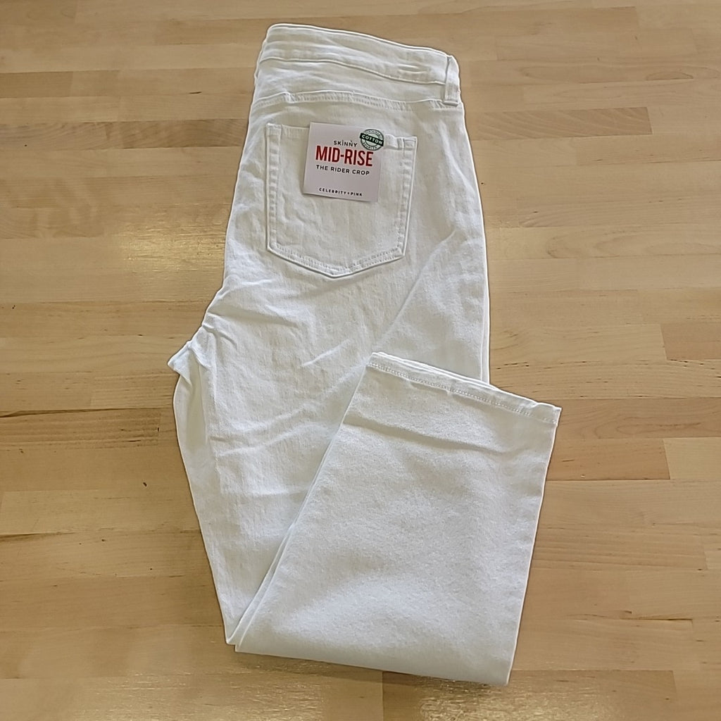 Celebrity pink Size 14 White Capris