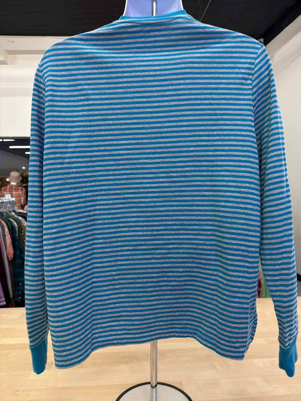St. Johns Bay Size L Blue MENS Long Sleeve Shirt