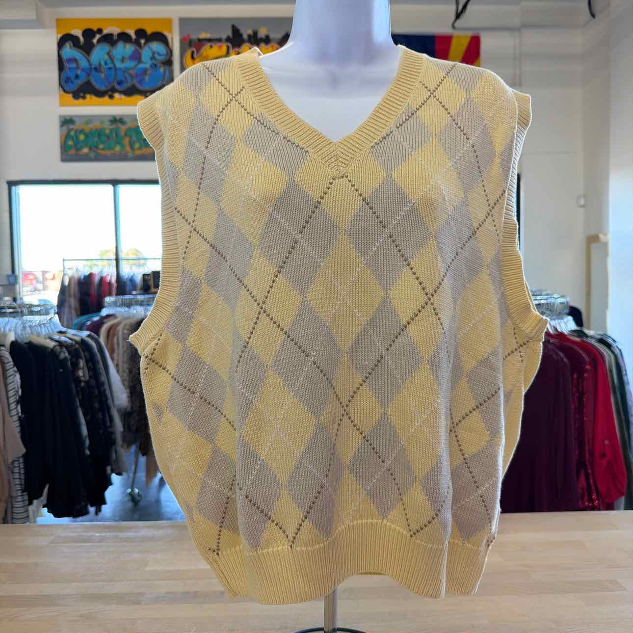 Haley Size M Yellow Knit Preloved Vest