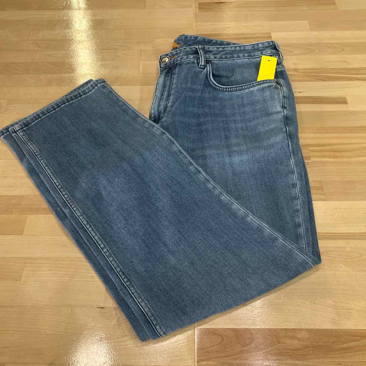 Tommy Bahama Size 38x32 Blue MENS Jeans