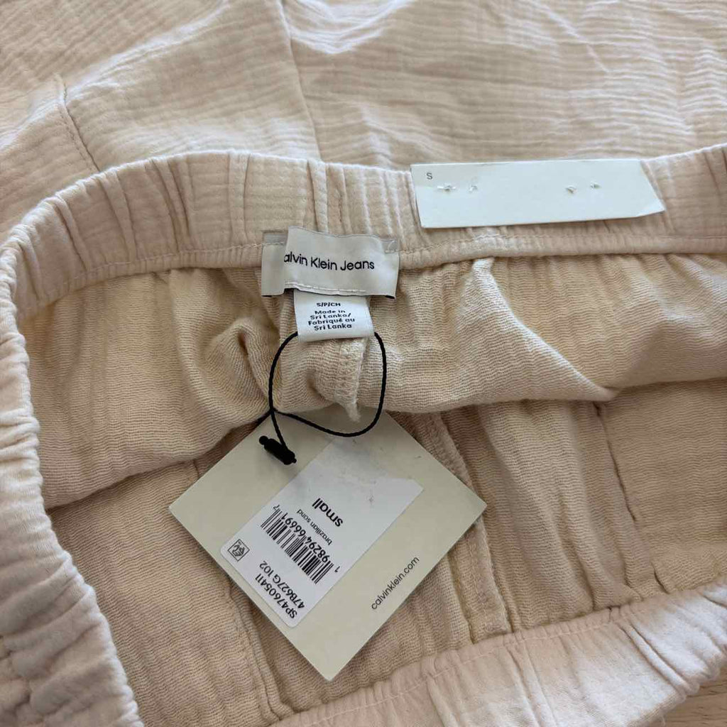 Calvin Klein Women Size S Tan New Shorts