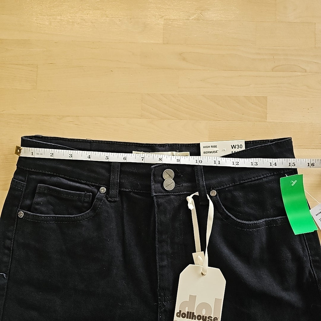 Dollhouse Juniors' High-Rise Frayed Bermuda Shorts - Black - 11/12