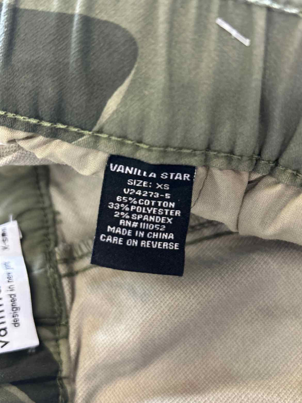Vanilla Star Juniors' Camouflage Cargo Jogger Pants - Camo