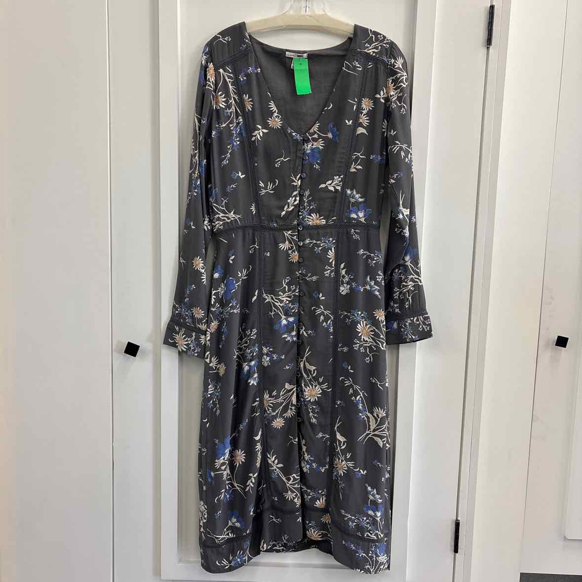 Amuse Society Size M Gray Preloved Dress