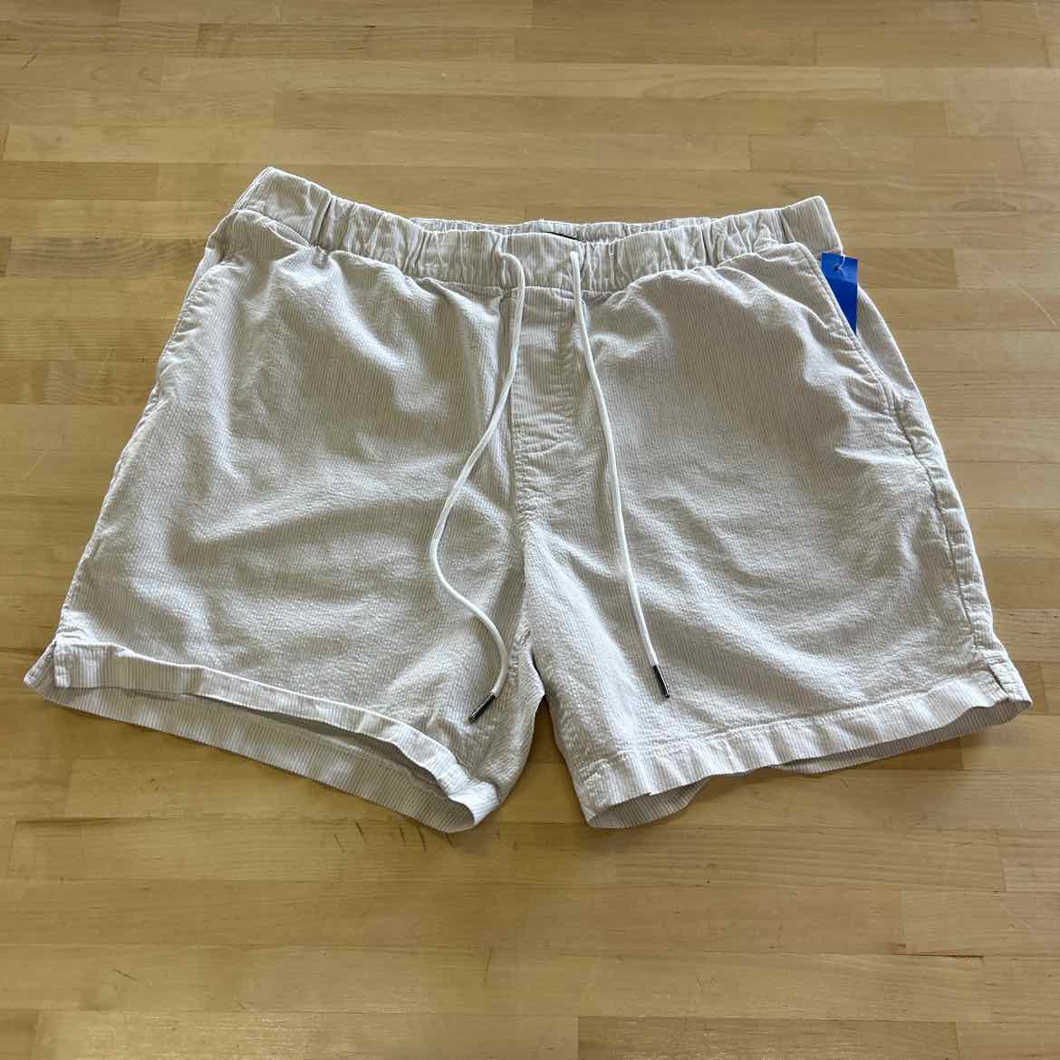 Express Men's Size XL Off White MENS Shorts