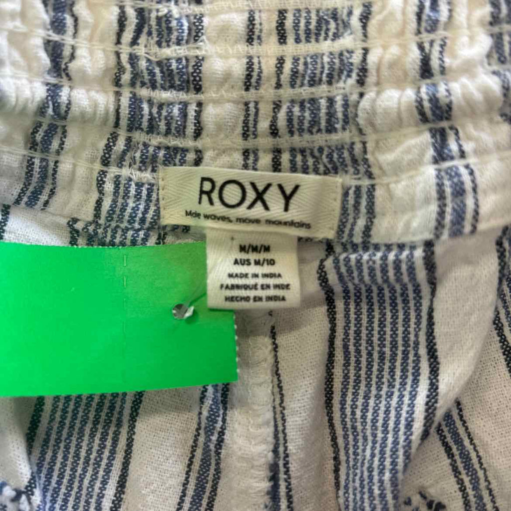 Roxy Size M Blue & White Preloved Lounge