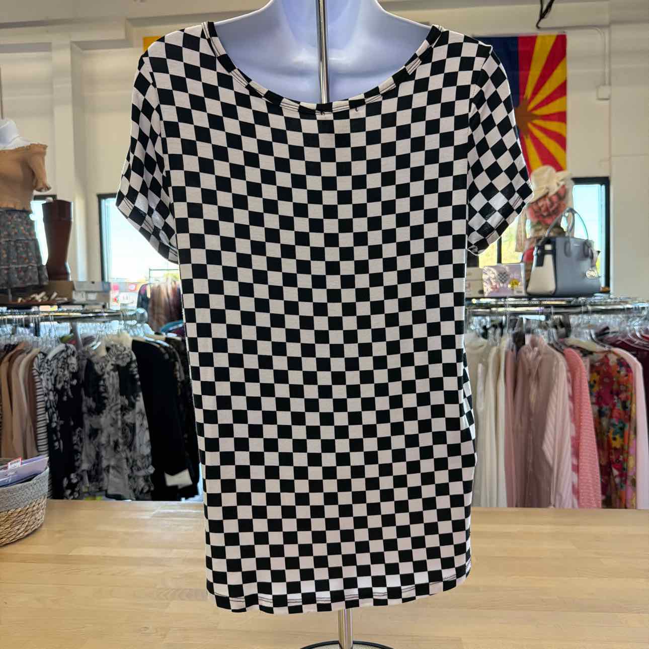 Justify Size S Black Used Shirt