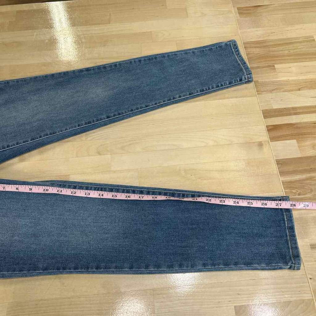 Jessica Simpson Size 9 Blue Denim Preloved Jeans