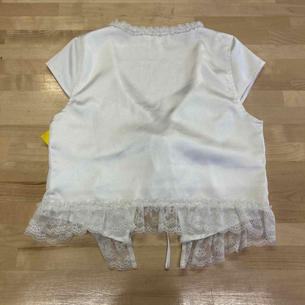 A July Size S White Satin Bolero