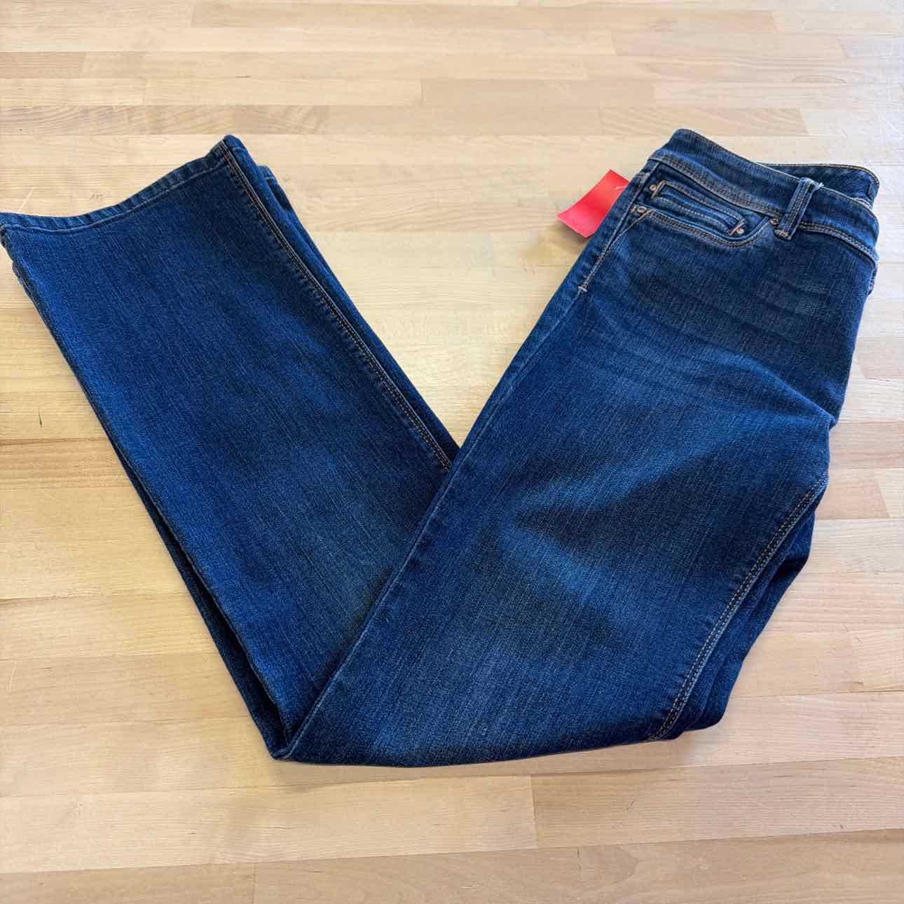 White House Black Market Size 2S Denim Preloved Jeans