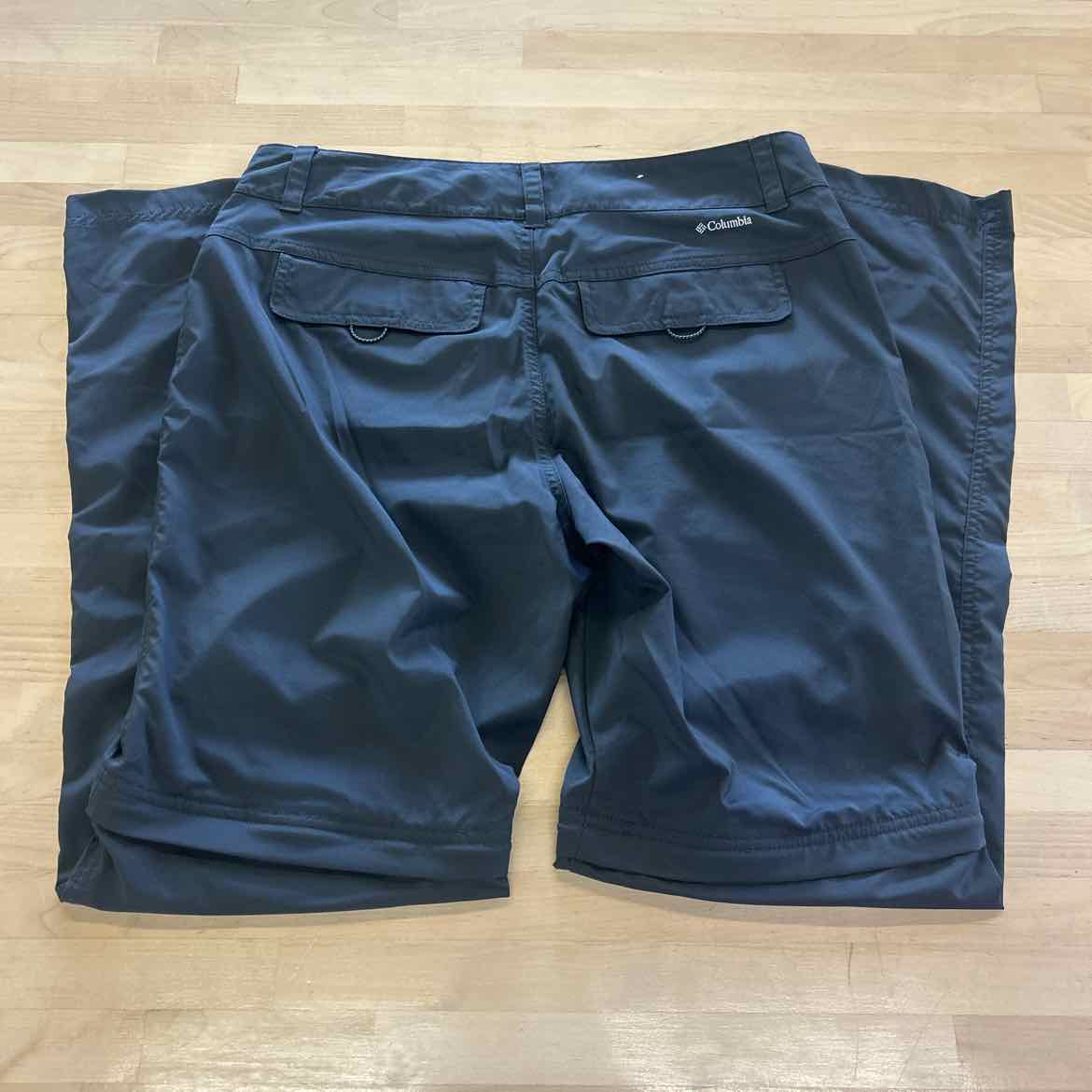 Columbia Size 10 Grey & Gold Preloved Pants