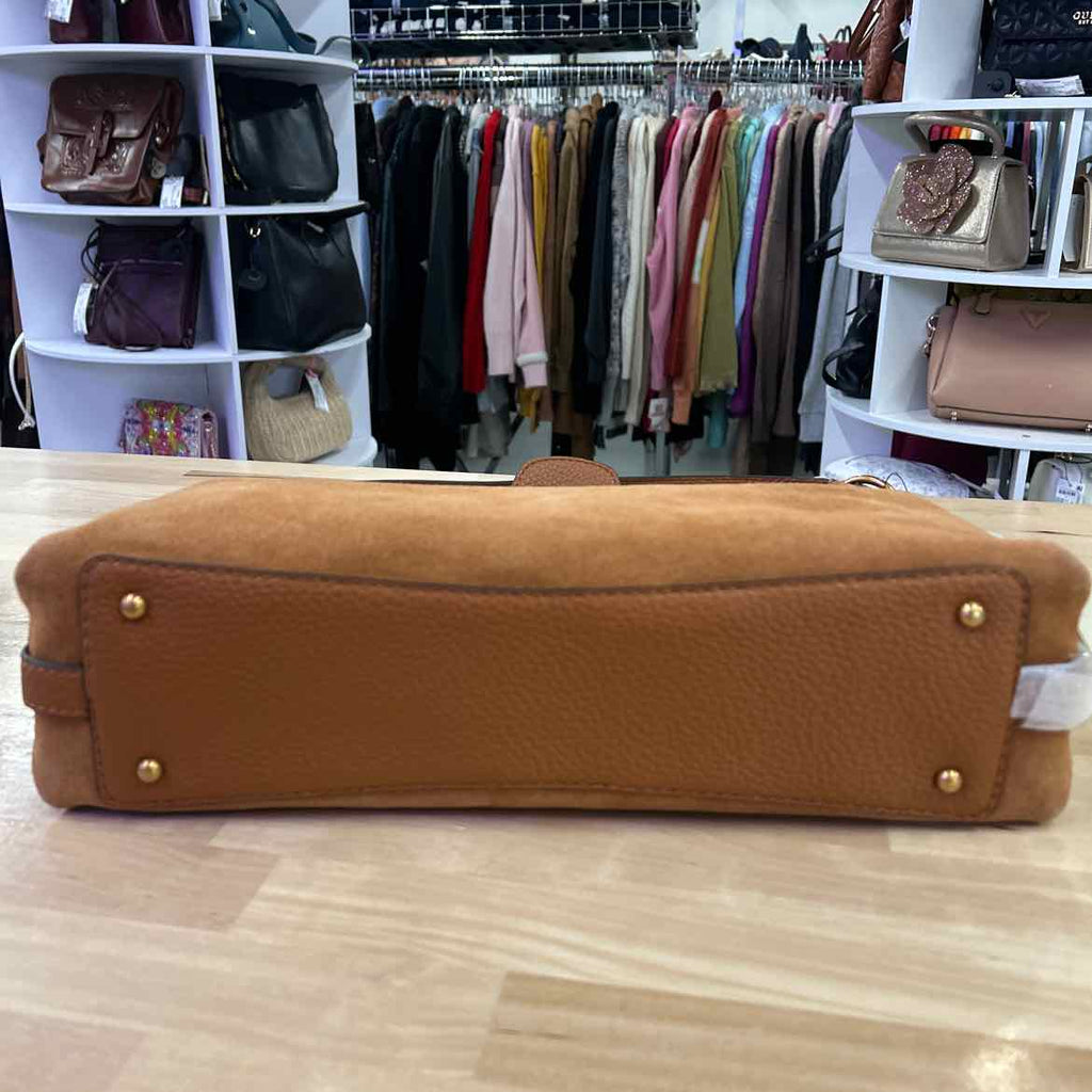 Guess Guess CamdenHobo