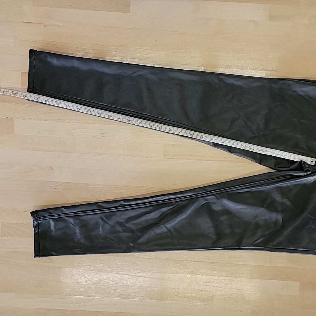 TINSELTOWN Size 3 Black Faux Leather Hi Rise Skinny Pants NWT