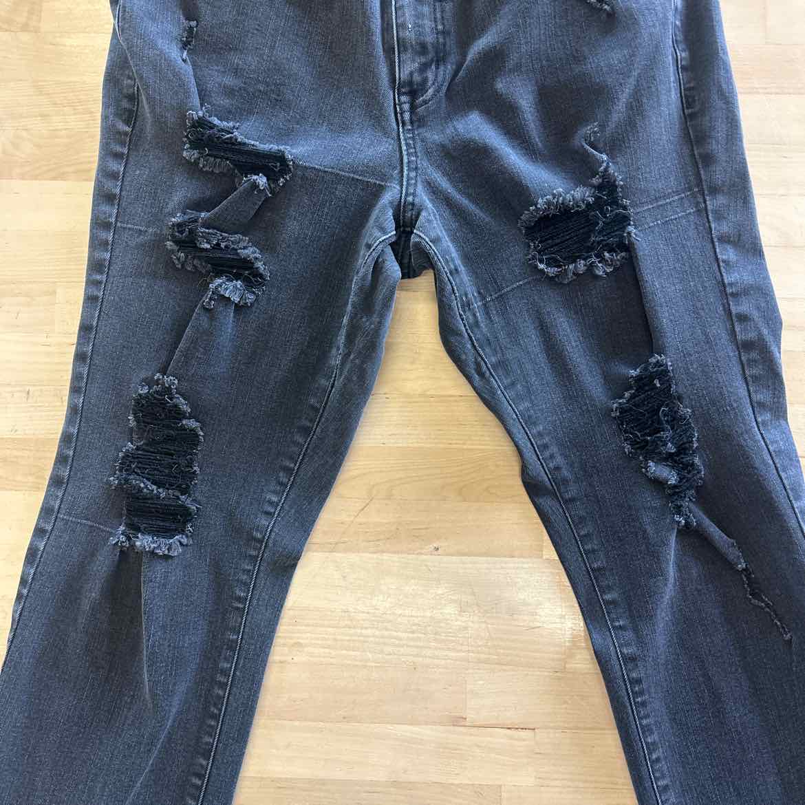 Aeropostale Size 16 Black Preloved Jeans