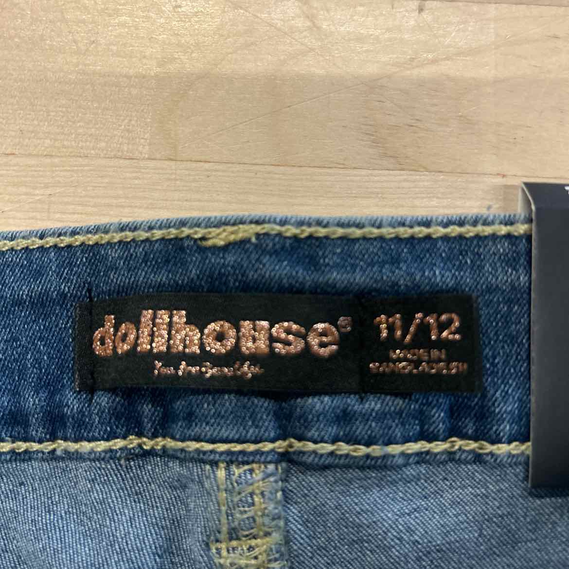 Dollhouse Juniors' Frayed High Rise Denim Bermuda Shorts - Canary Island - 11