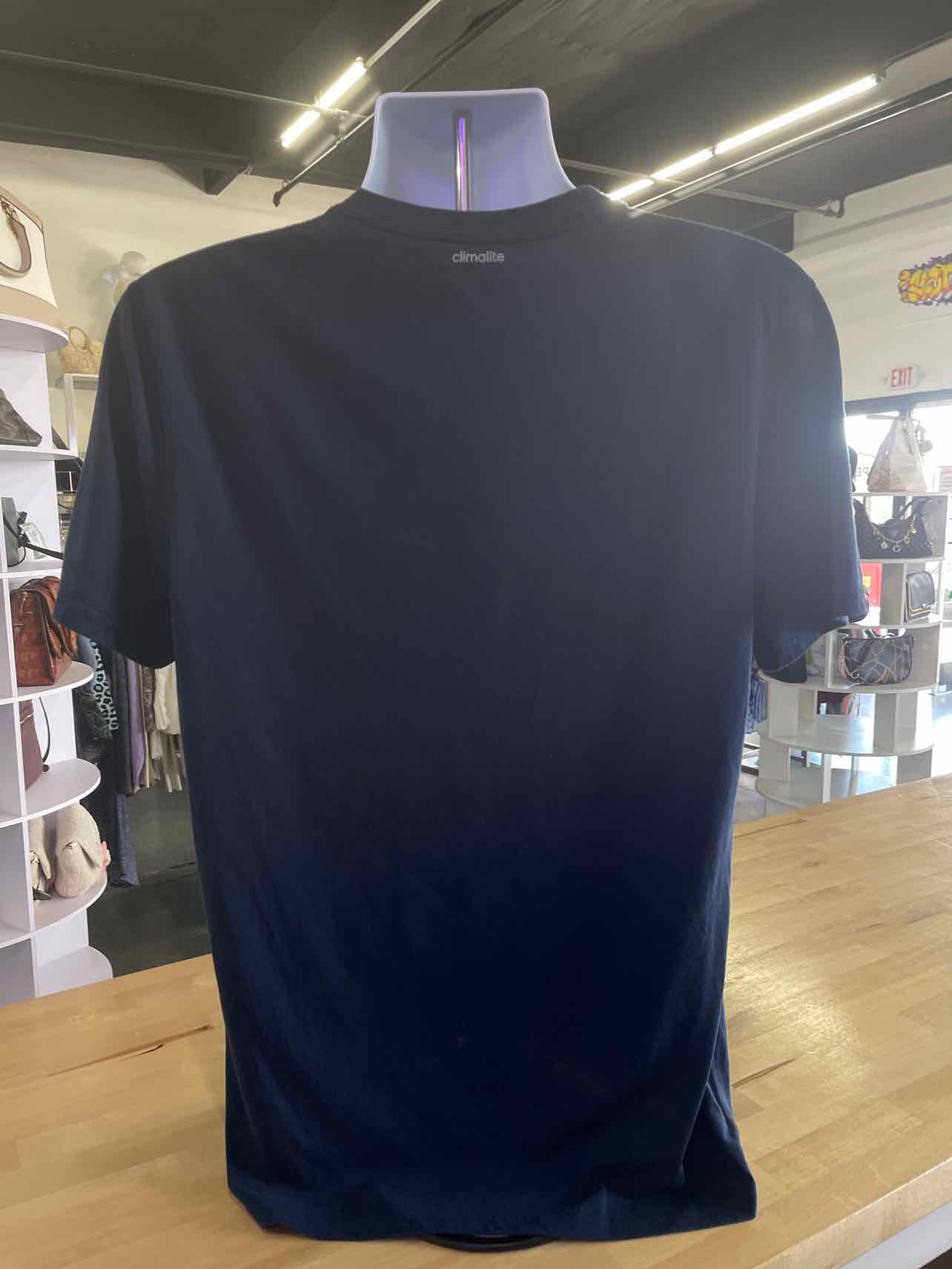 Adidas Size L Blue Preloved MENS T-shirt