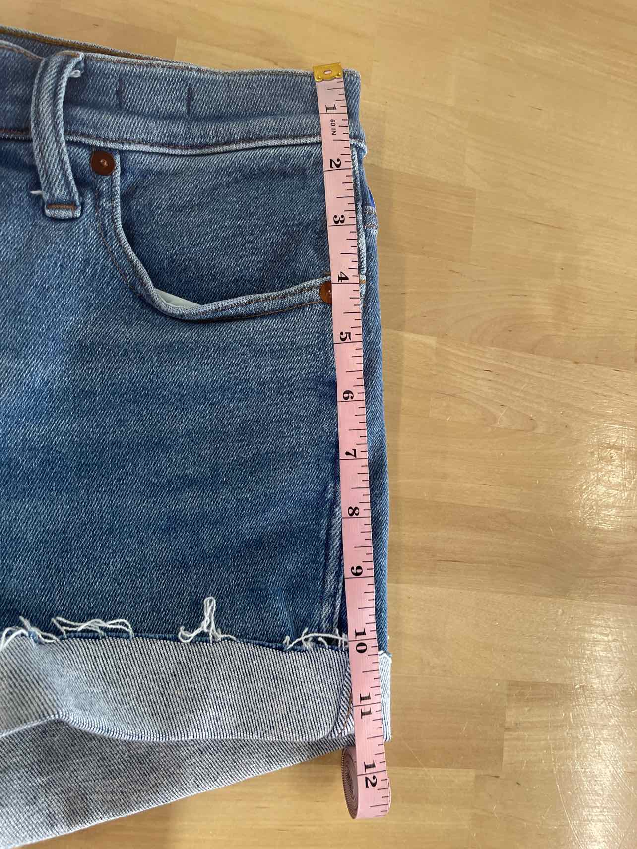 Madewell Women Size 26 Denim Shorts
