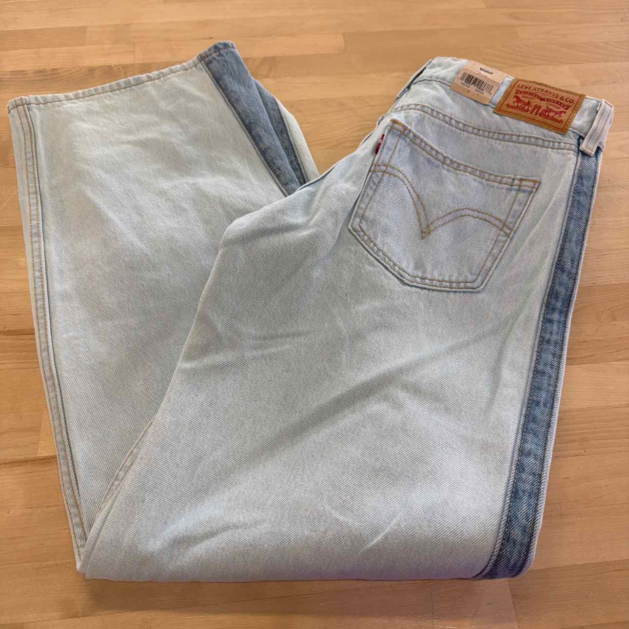Levi's Superlow Loose Stripe Jeans