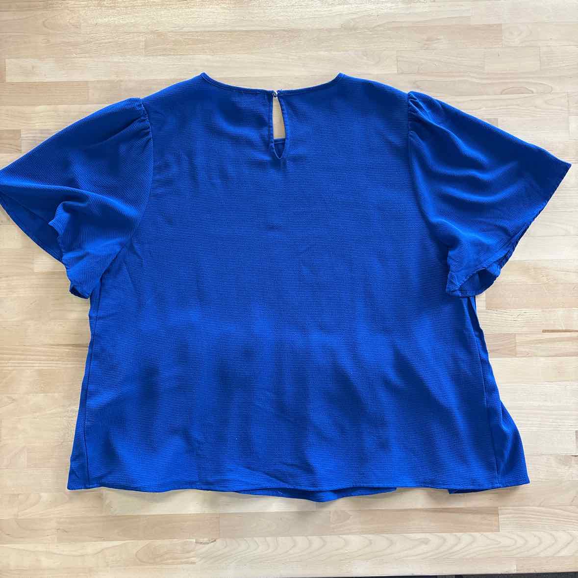 CeCe Size XL Blue Blouse