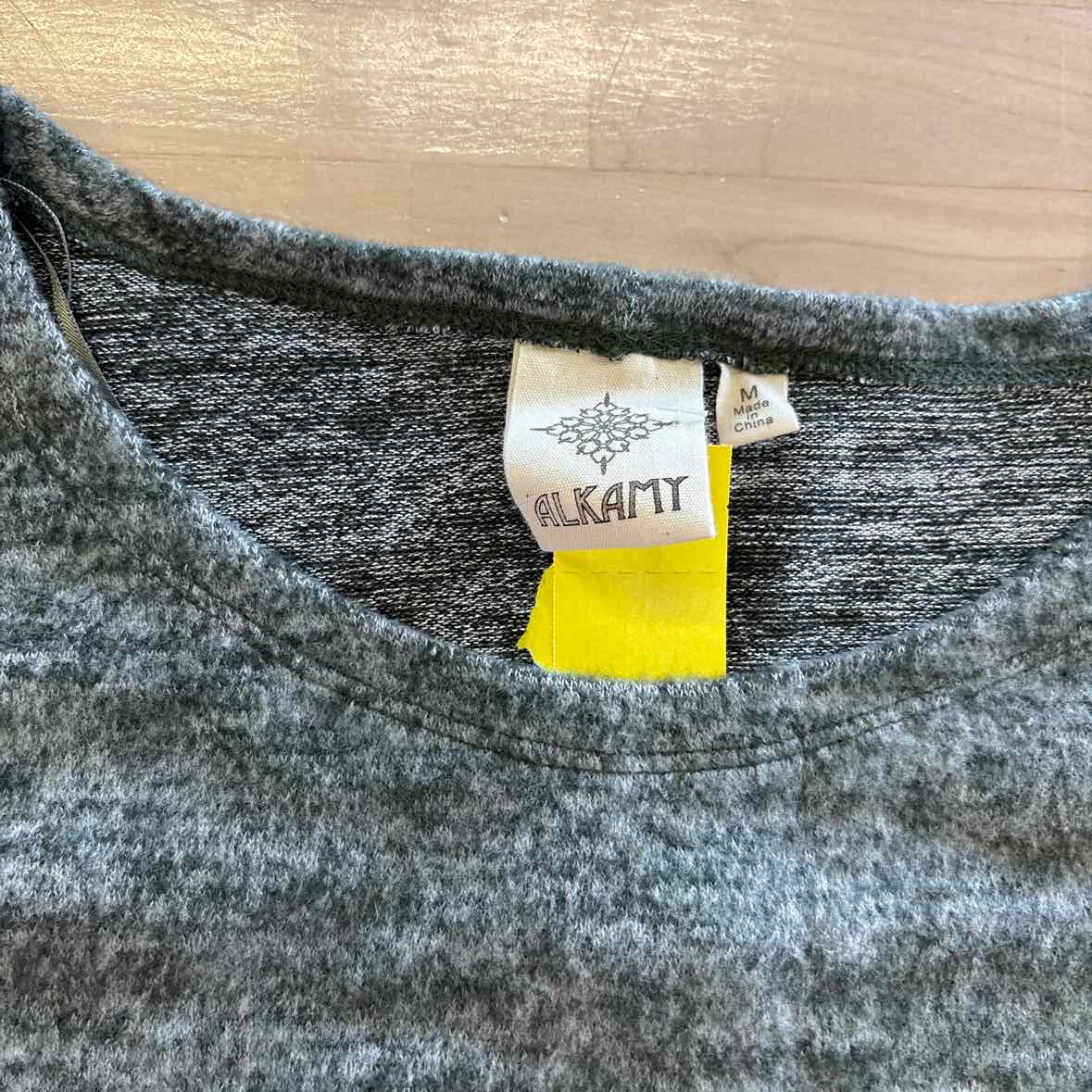 Alkamy Size M Green Long Sleeve