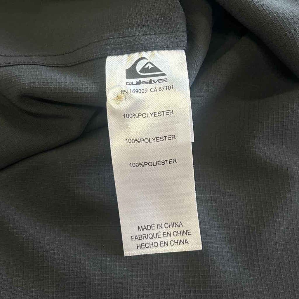 Quicksilver Size XL Dark Gray Preloved MENS Button Down Shirt