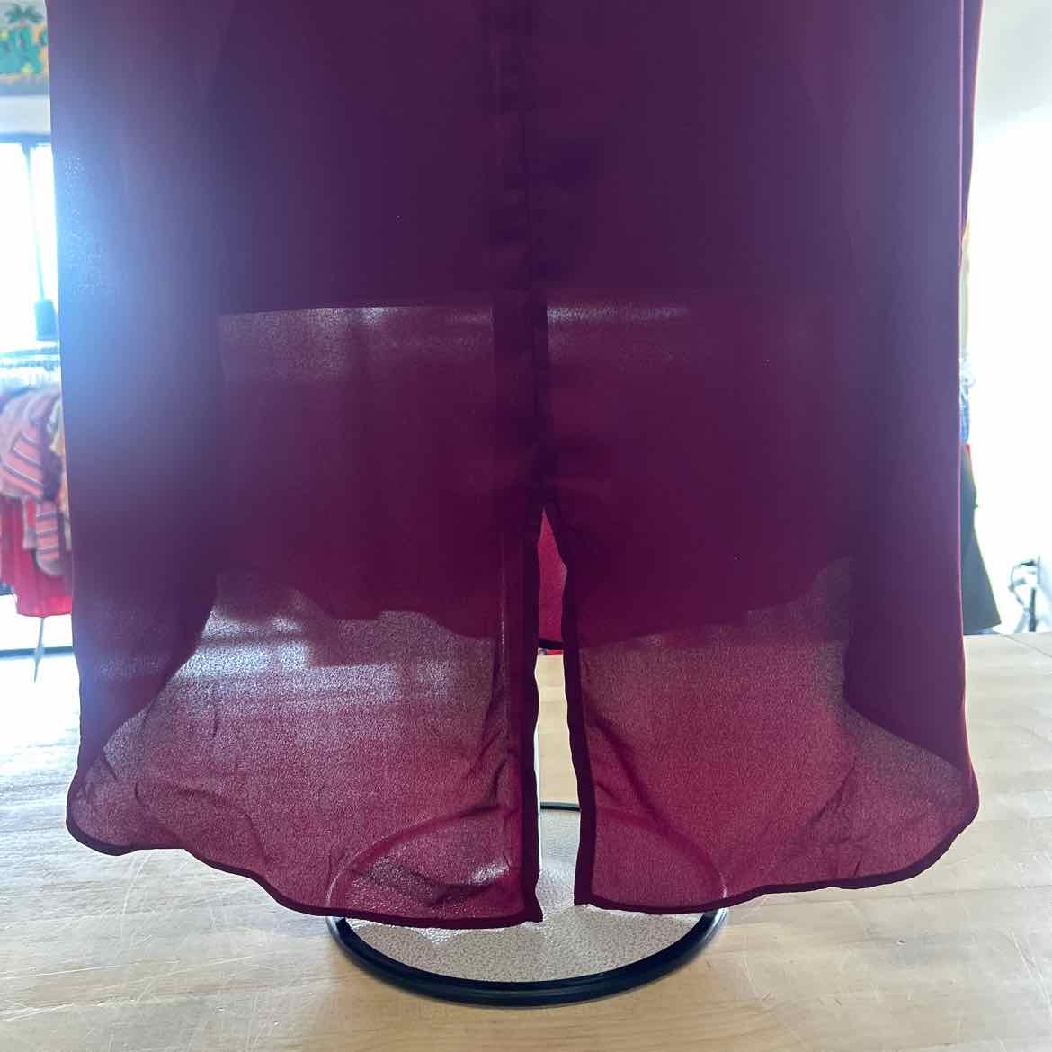 Sami & Jo Size XL Burgundy Polyester Preloved Sleeveless