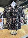Island Shores Size M Black Preloved MENS Button Down Shirt