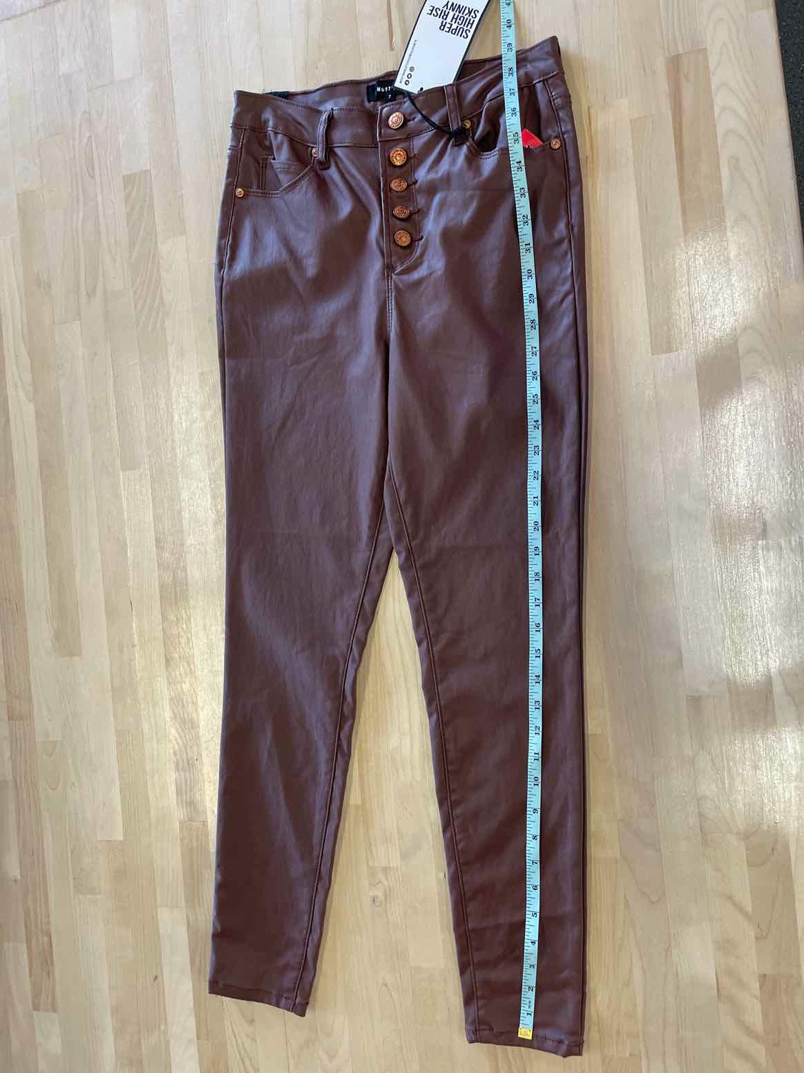 Almost Famous Size 7 Brown New Pants
