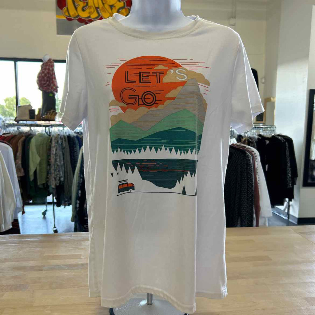 Size S White T-shirt