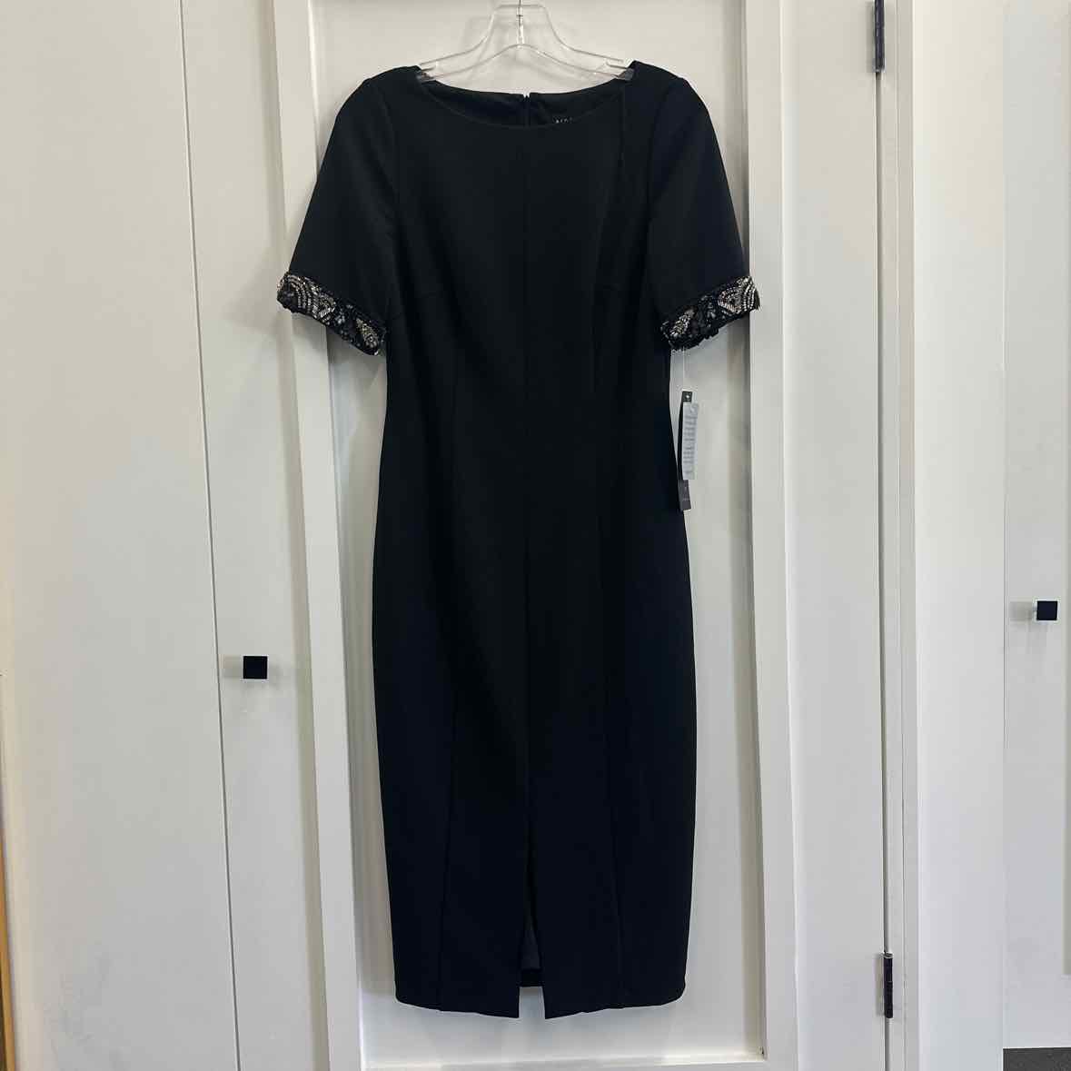 Aidan Mattox Size 6 Black Dress