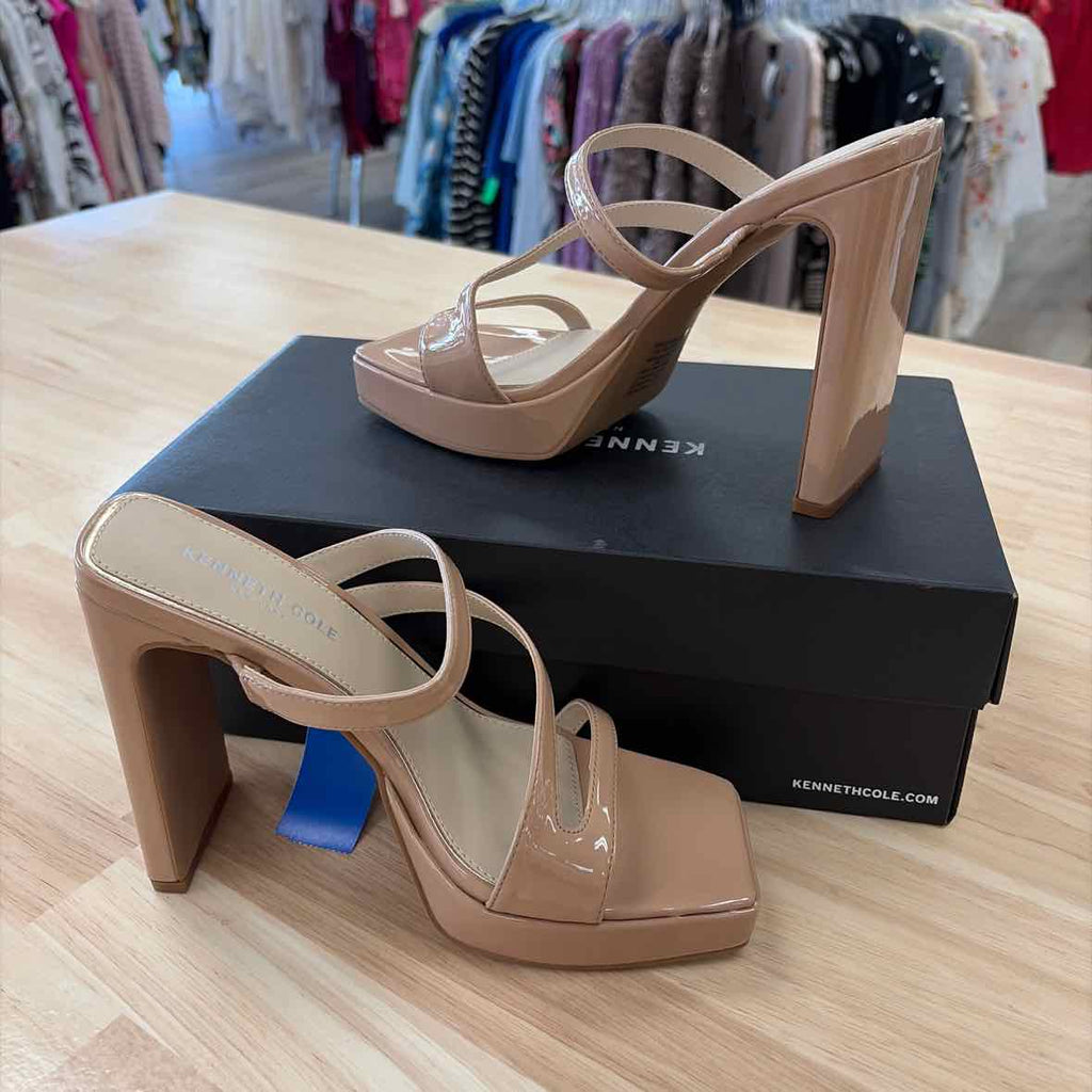 Kenneth Cole Size 7 Kenneth Cole Women's Tala Asymmetrical Platform Sandals