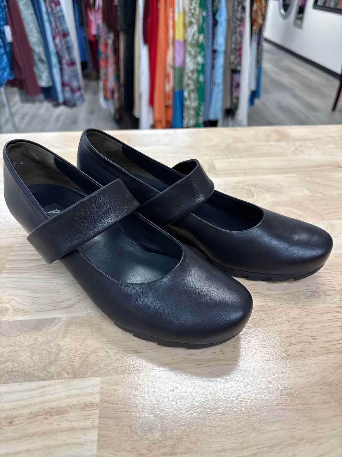 Paul Green Size 8.5 Black Leather Preloved Maryjane