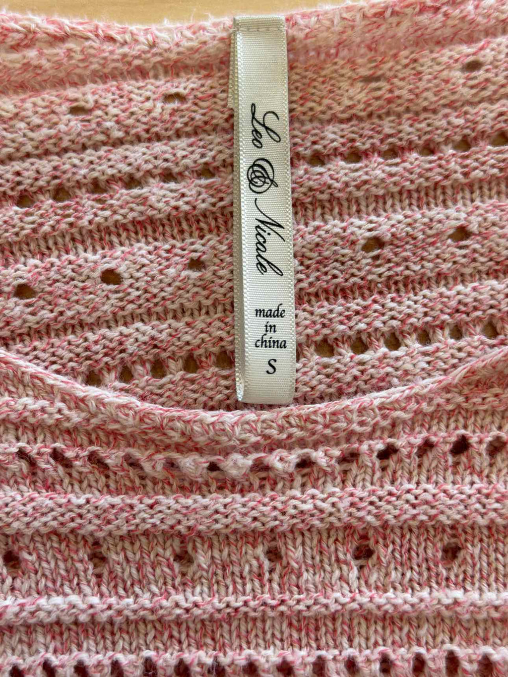 Leo &  Nicole Size S Pink Sweater