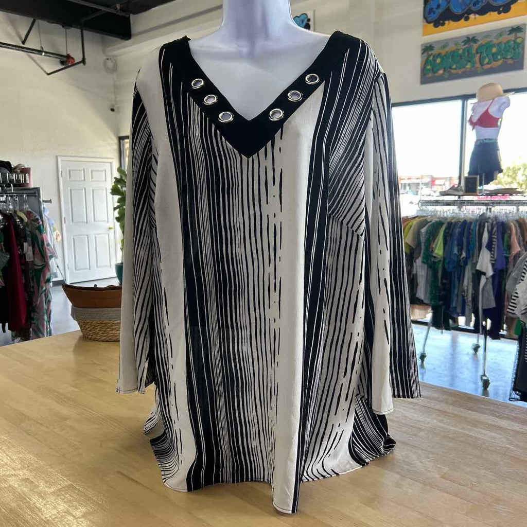 Avenue Size 18/20 Black/White Preloved Blouse LS