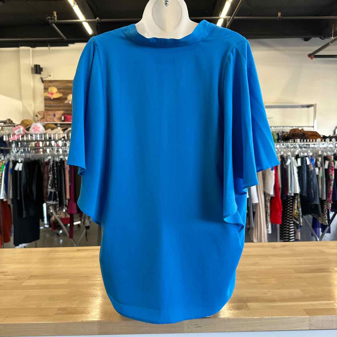 Calvin Klein Size M Blue Blouse
